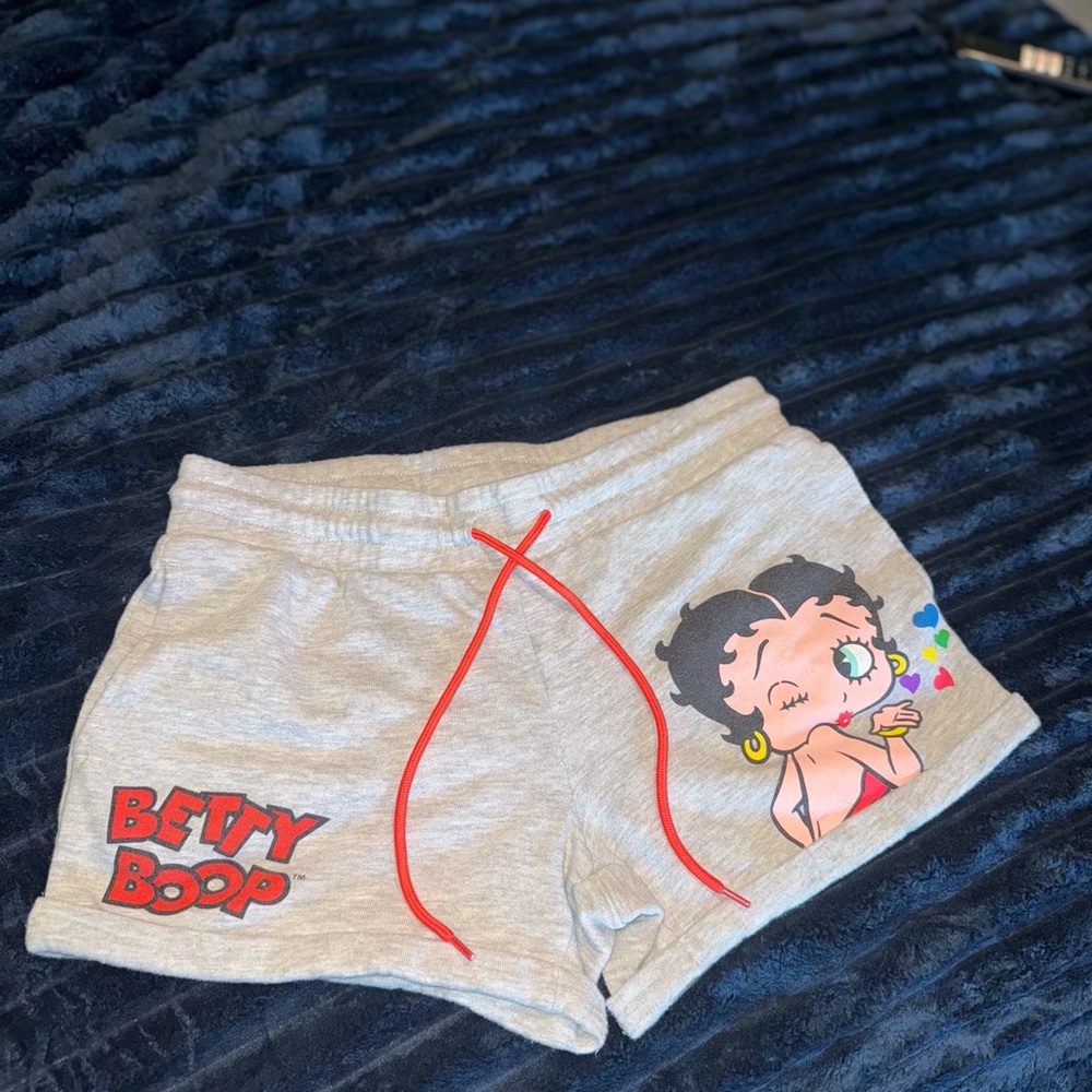 Betty Boop Light Gray Shorts